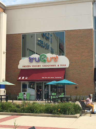 Trugurt Frozen Yogurt, Smoothies & Teas - Hospitality and gastronomy