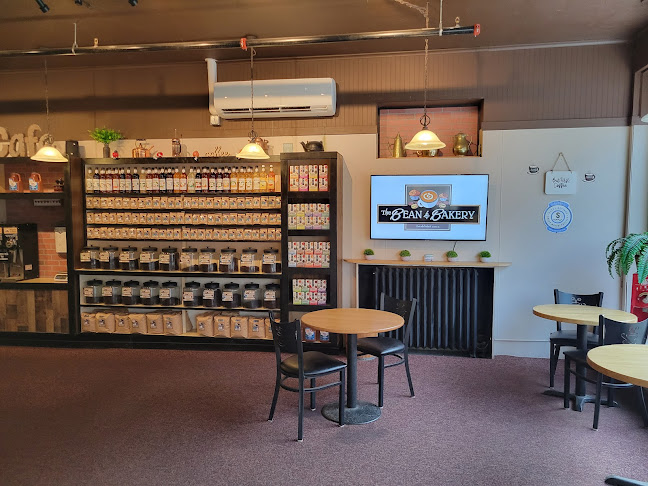 Comentarii opinii despre The Bean & Bakery
