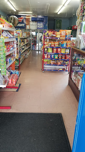 Abuelita Mini Market