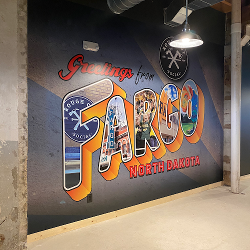 Rough Cut Social - Fargo, ND - Hospitality and gastronomy