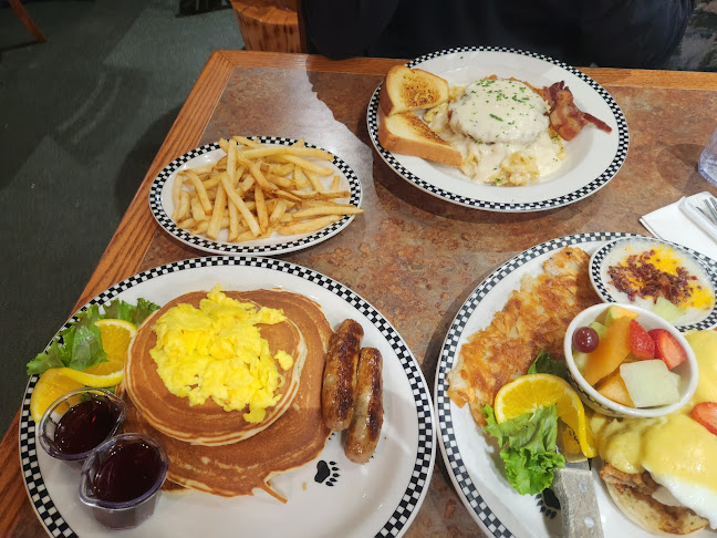 Black Bear Diner Moore - Moore