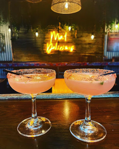 Evio's Pizza & Grill - Hospitality and gastronomy