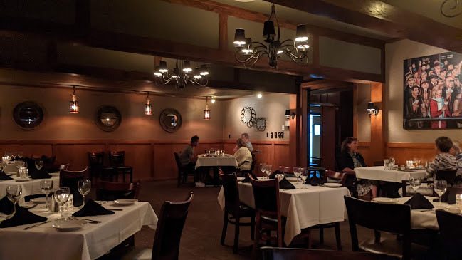 Carvers Steaks & Chops - Hospitality and gastronomy