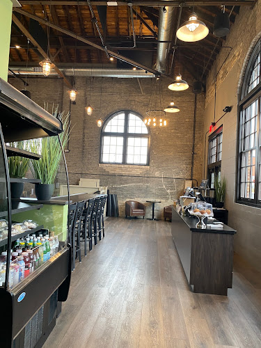 Ally's Powerhouse Cafe Open Times