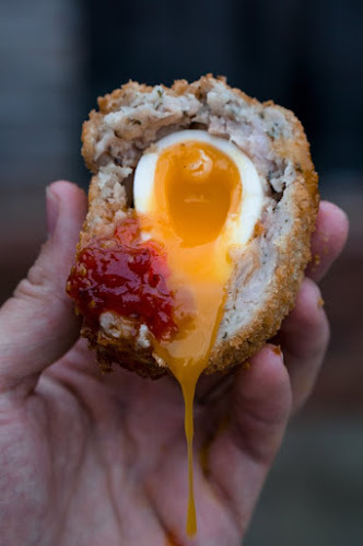 The Hungry Royal - Hospitality and gastronomy