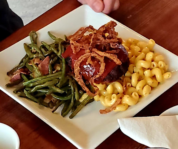 217 S Liberty St #101, Harrisonburg, VA 22801