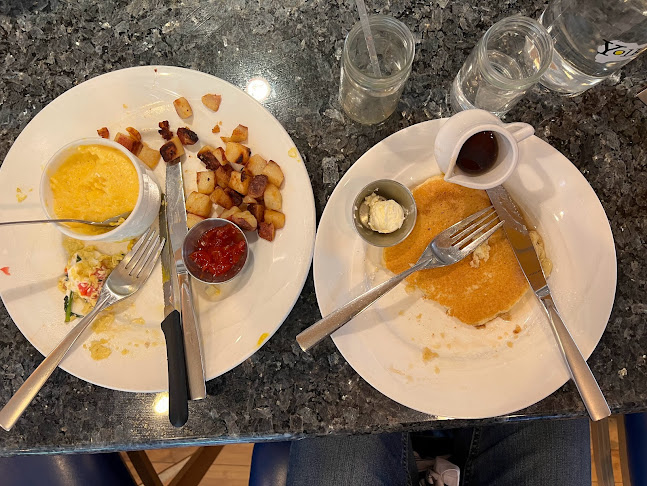 Yolk - West Loop - Hospitality and gastronomy