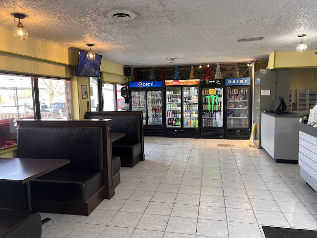 2 Nine Five ( House of Artisan Chicken Burgers & Gourmet Fish & Chips) - Hospitality and gastronomy