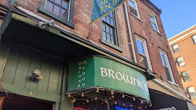Brownies Irish Pub