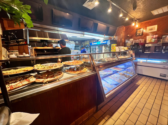 Corato II Pizza - Hospitality and gastronomy