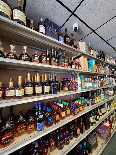 Opinii despre Tiger Liquor în East Hartford - Hospitality and gastronomy