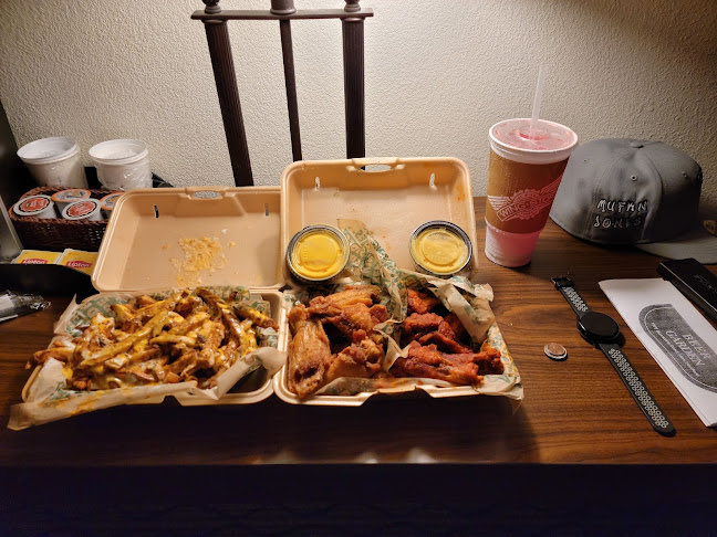 Wingstop - Utica