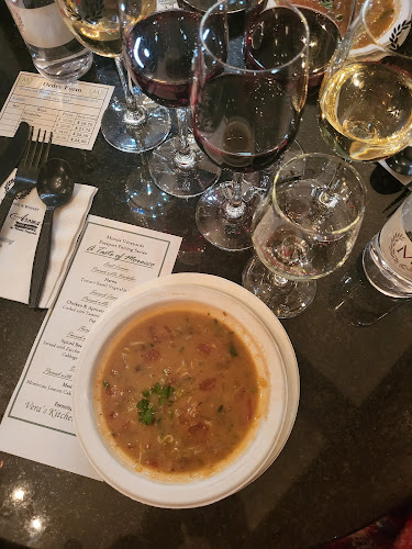 Aroma Wine Tasting Room - Hospitality and gastronomy