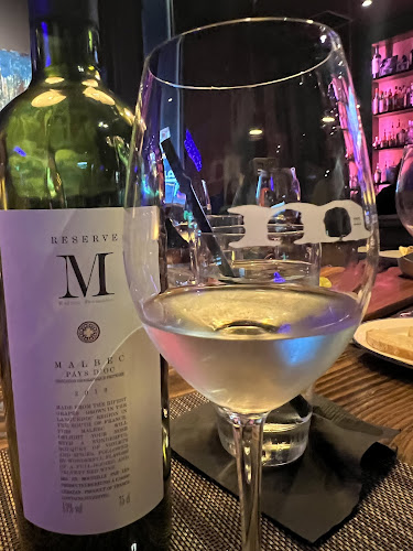 Comments and reviews of Mercy Bar & Lounge