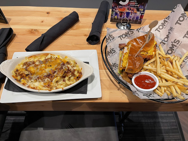 Opinii despre Tom's Watch Bar - Minneapolis în Minneapolis - Hospitality and gastronomy