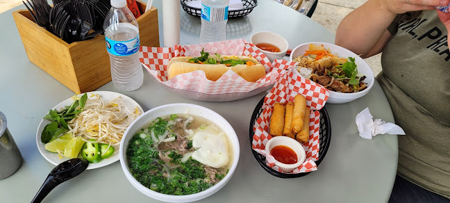 Comentarii opinii despre The Lemongrass Kitchen