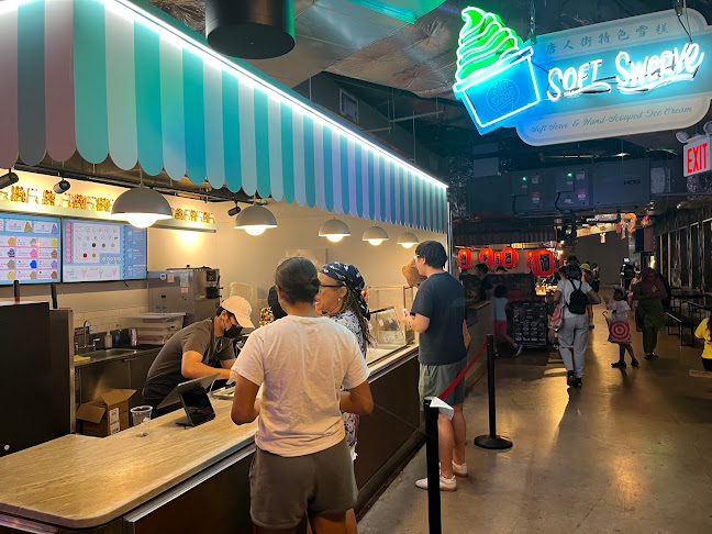 Dekalb Market Hall, 445 Albee Square W, Brooklyn, NY 11201