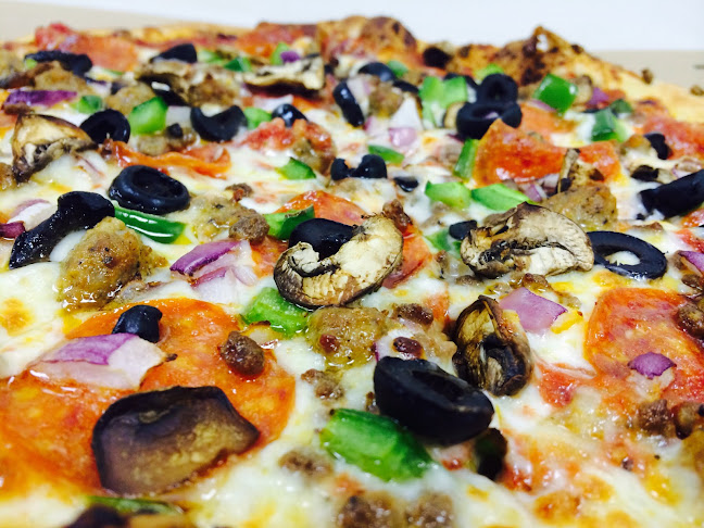 Opinii despre East Coast Enzo's Pizza în Everett - Hospitality and gastronomy