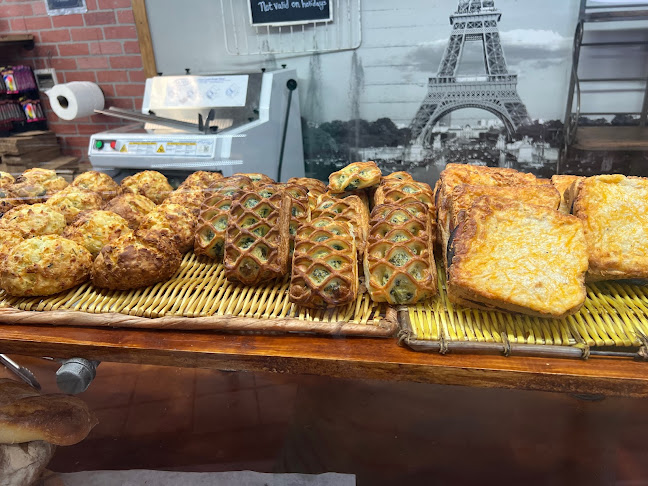 La Parisienne French Bakery - Hospitality and gastronomy