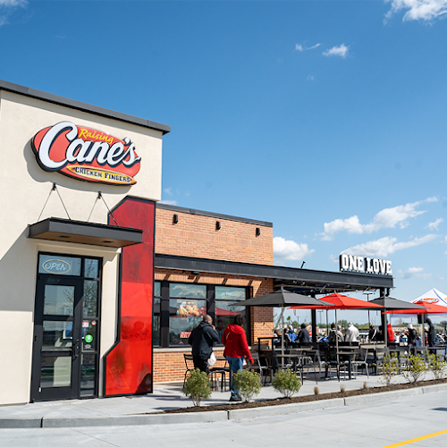 Opinii despre Raising Cane's Chicken Fingers în Madison - Hospitality and gastronomy