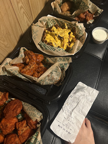 Opinii despre Wingstop în Utica - Hospitality and gastronomy