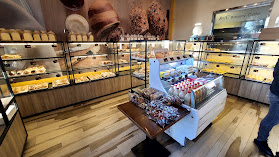 85°C Bakery Cafe - Buena Park