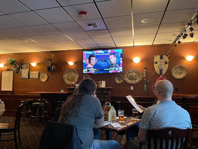 Three Lions Pub - Hospitality and gastronomy