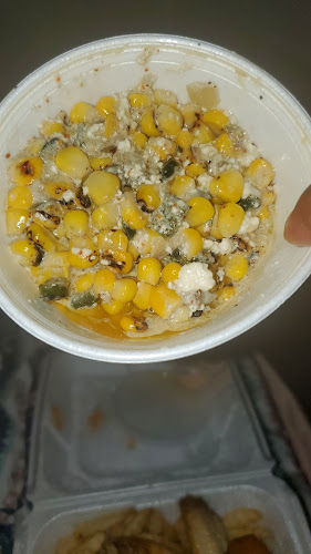 Comentarii opinii despre Las Tortas MX, Fowl Play & Burrito Loko