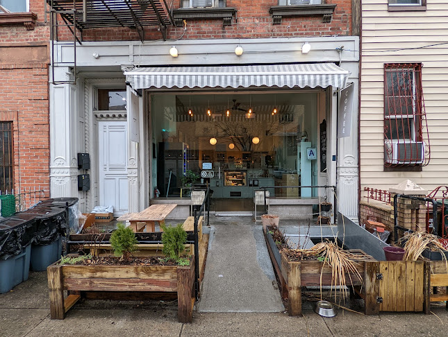 Lion's Milk - New York