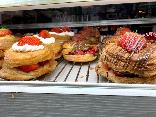 Reviews of SK Donut & Croissant in Los Angeles - Hospitality and gastronomy