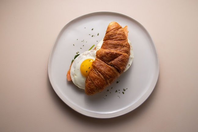 Opinii despre Popping Yolk Cafe în La Puente - Hospitality and gastronomy