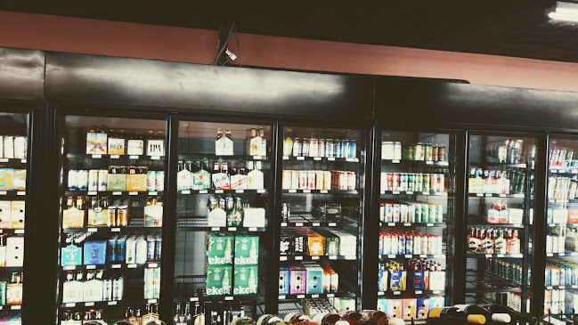 Reviews of Newton Wine & Spirits in Newton - Hospitality and gastronomy