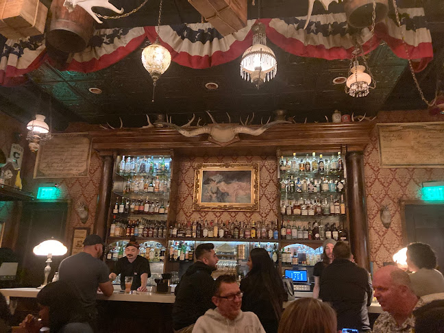 Thompson & Twain Prospecting Co. - Temecula