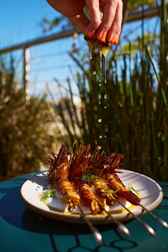 Opinii despre Bar Clara în Los Angeles - Hospitality and gastronomy