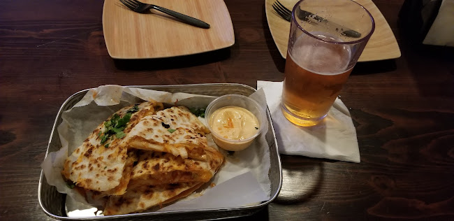 Opinii despre JD's Kitchen & Bar în San Clemente - Hospitality and gastronomy