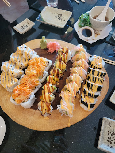 SAKANA Sushi Bar & Grill - Moore