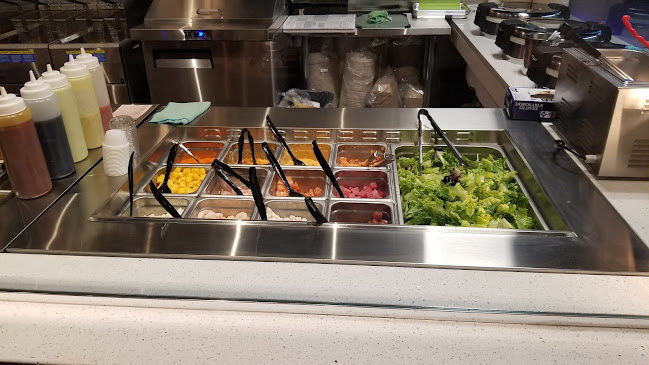 Yum Sushi Burrito - Hospitality and gastronomy