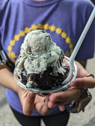 Handel's Homemade Ice Cream Twinsburg - Hospitality and gastronomy