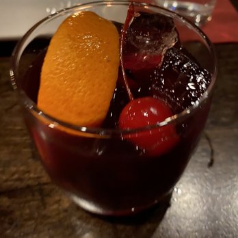 Bocado Tapas Wine Bar - Hospitality and gastronomy