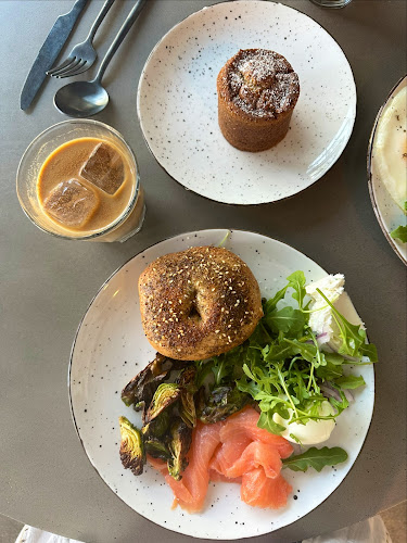 Ten by Bar Nine - Los Angeles