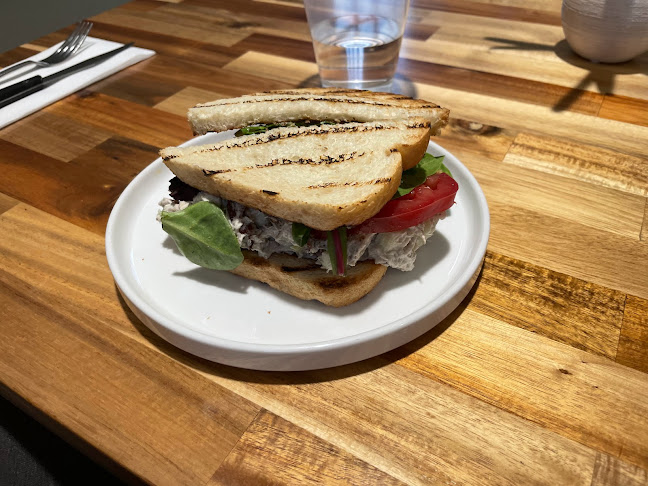 Comentarii opinii despre Hometown Fare