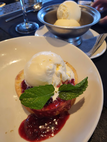 http://nicksrestaurants.com/
