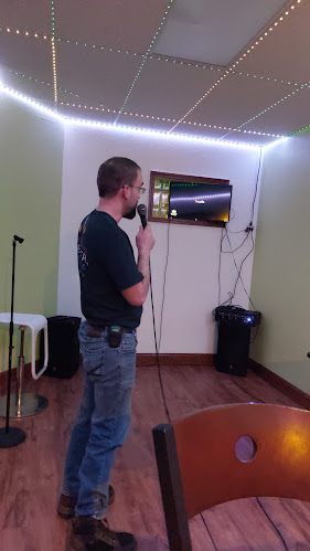 23617 Van Dyke Ave, Warren, MI 48089, United States