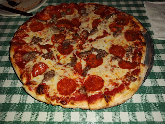 Opinii despre Rocco's Restaurant în South Bend - Hospitality and gastronomy