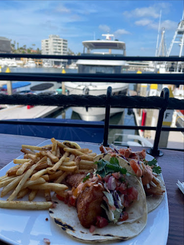 Circle Hook Fish Company - Newport Beach