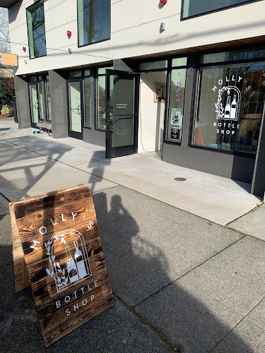 Molly's Bottle Shop: West Seattle
