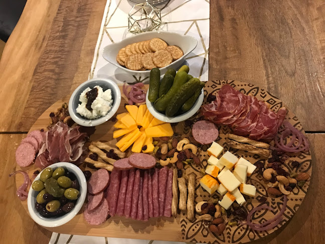 Opinii despre Xe54: a Wine & Cocktail Lounge în Oshkosh - Hospitality and gastronomy