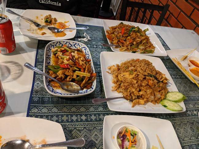 Comentarii opinii despre Thai Kitchen