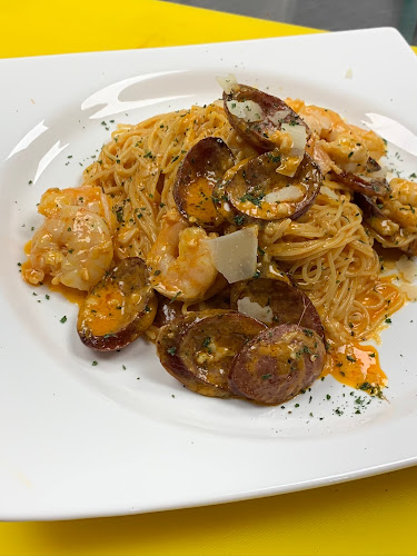 Comentarii opinii despre MealEz Place