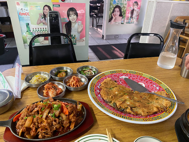 Happy House Korean Restaurant - Hospitality and gastronomy